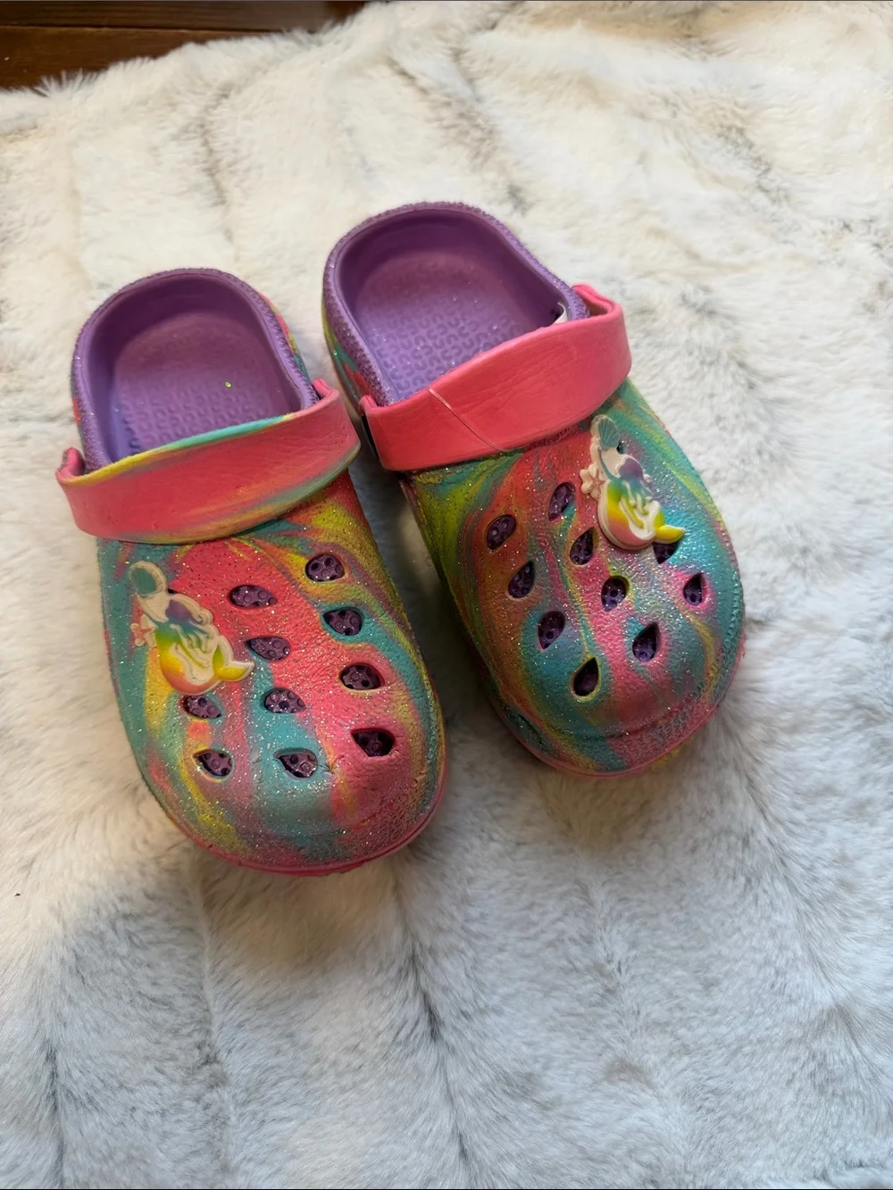 Kids Rainbow Tie-Dye Comfort Clogs with Unicorn Charm - Pink & Purple